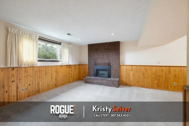 $330,000 | 3600 Navarre Road, Casper, WY 82604