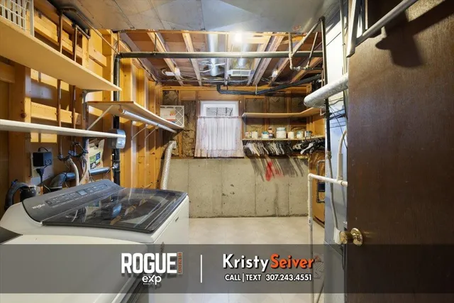 $330,000 | 3600 Navarre Road, Casper, WY 82604