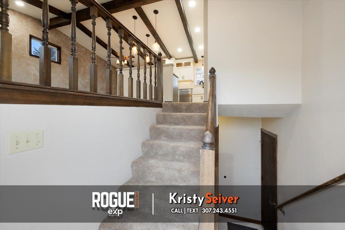 3600 Navarre Road Casper, WY 82604 - Photo 4 of 40