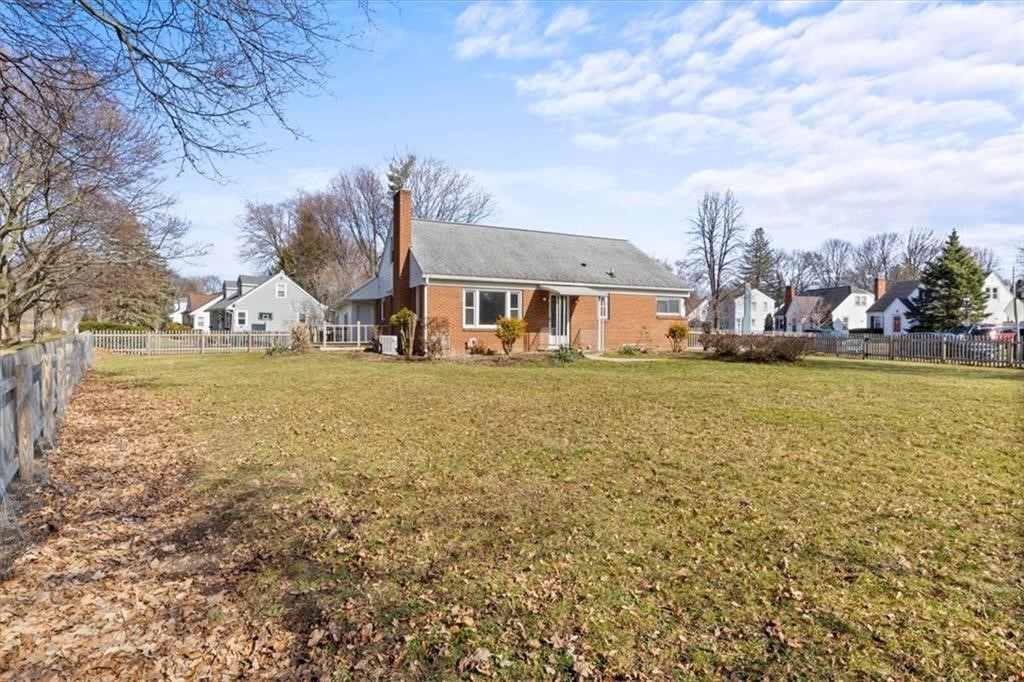 45 Marsden Road Rochester, NY 14609 - Photo 2 of 30