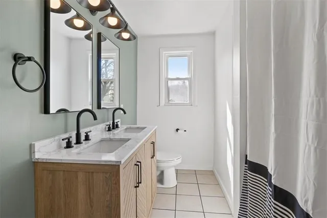 $2,600 | 45 Marsden Road, Rochester, NY 14609