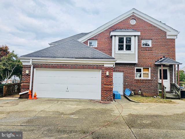 2010 Ballows Way Silver Spring, MD 20906 - Photo 3 of 26 Gallery Image 3