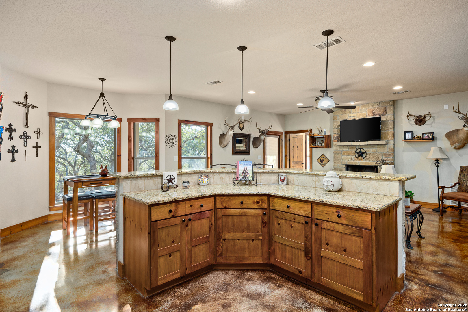 488 Phillip Drive Pipe Creek, TX 78063 - Photo 9 of 50