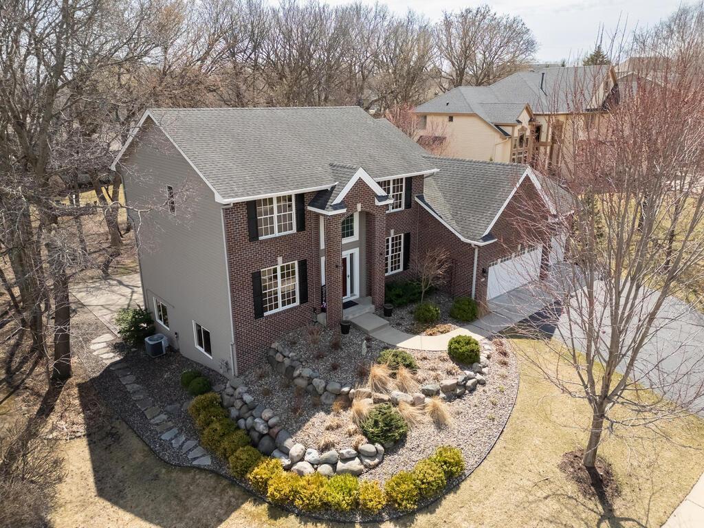 13800 Elkhart Road Apple Valley, MN 55124 - Photo 1 of 1