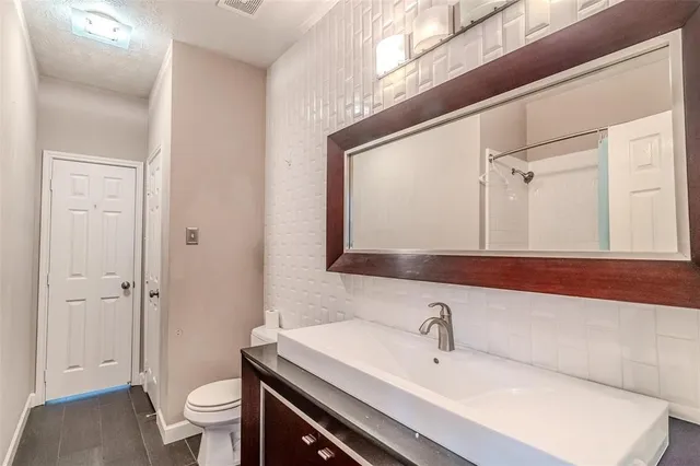 $345,000 | 19402 Bear Meadow Lane, Katy, TX 77449