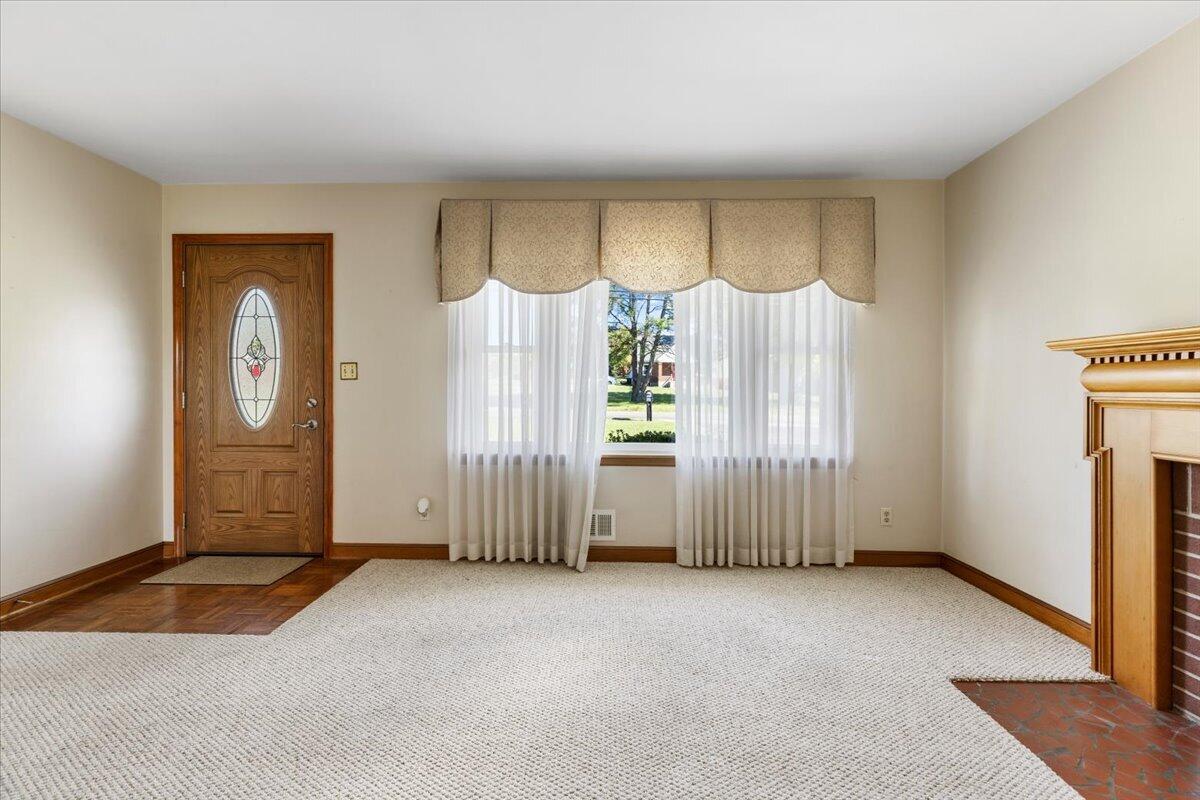 7612 Barrens Road Roanoke, VA 24019 - Photo 11 of 66 10-IMG_7378