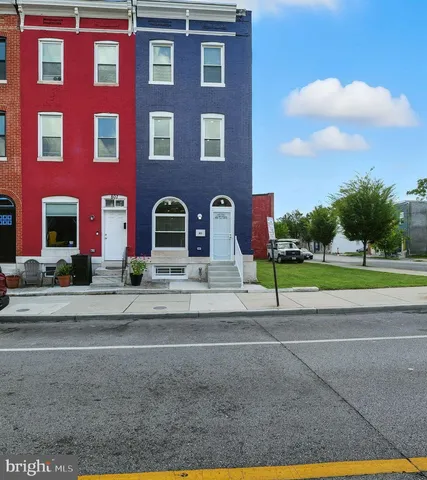 a view of a red brick building
