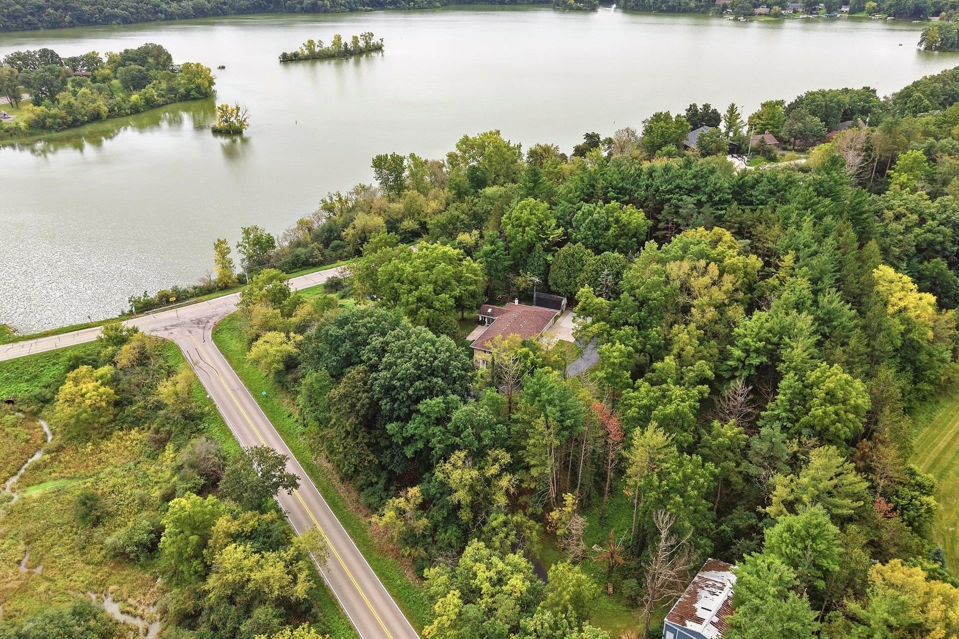 8099 Clover Valley Road Whitewater, WI 53190 - Photo 28 of 34 Gallery Image 28