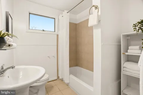 $385,000 | 3405 Rutgers Street, Hyattsville, MD 20783