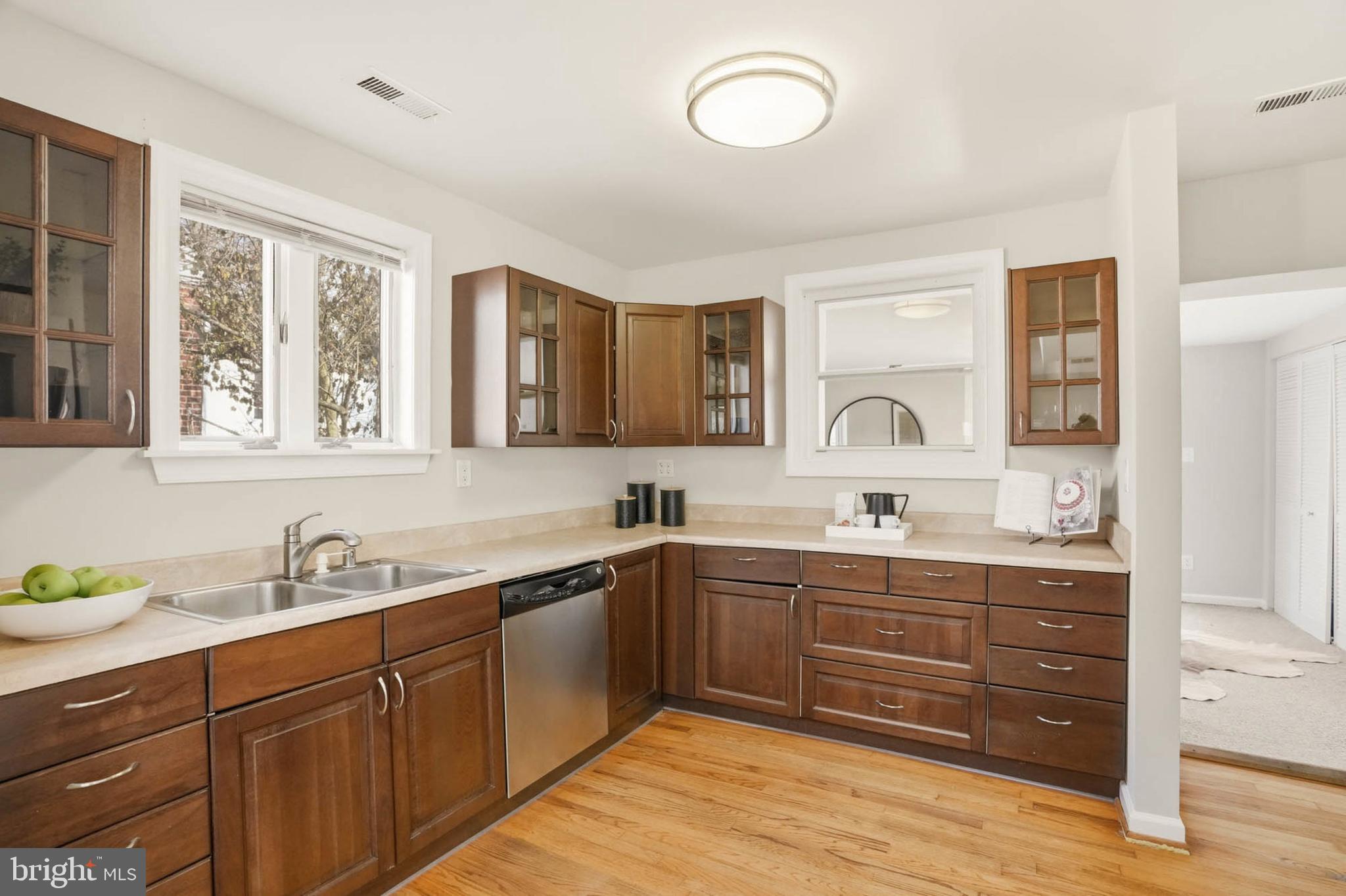 3405 Rutgers Street Hyattsville, MD 20783 - Photo 10 of 33