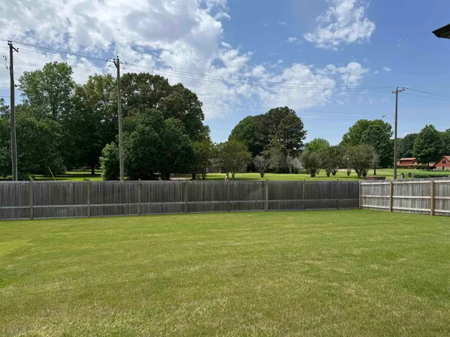 $649,900 | 817 Bellflower Way, Collierville, TN 38017