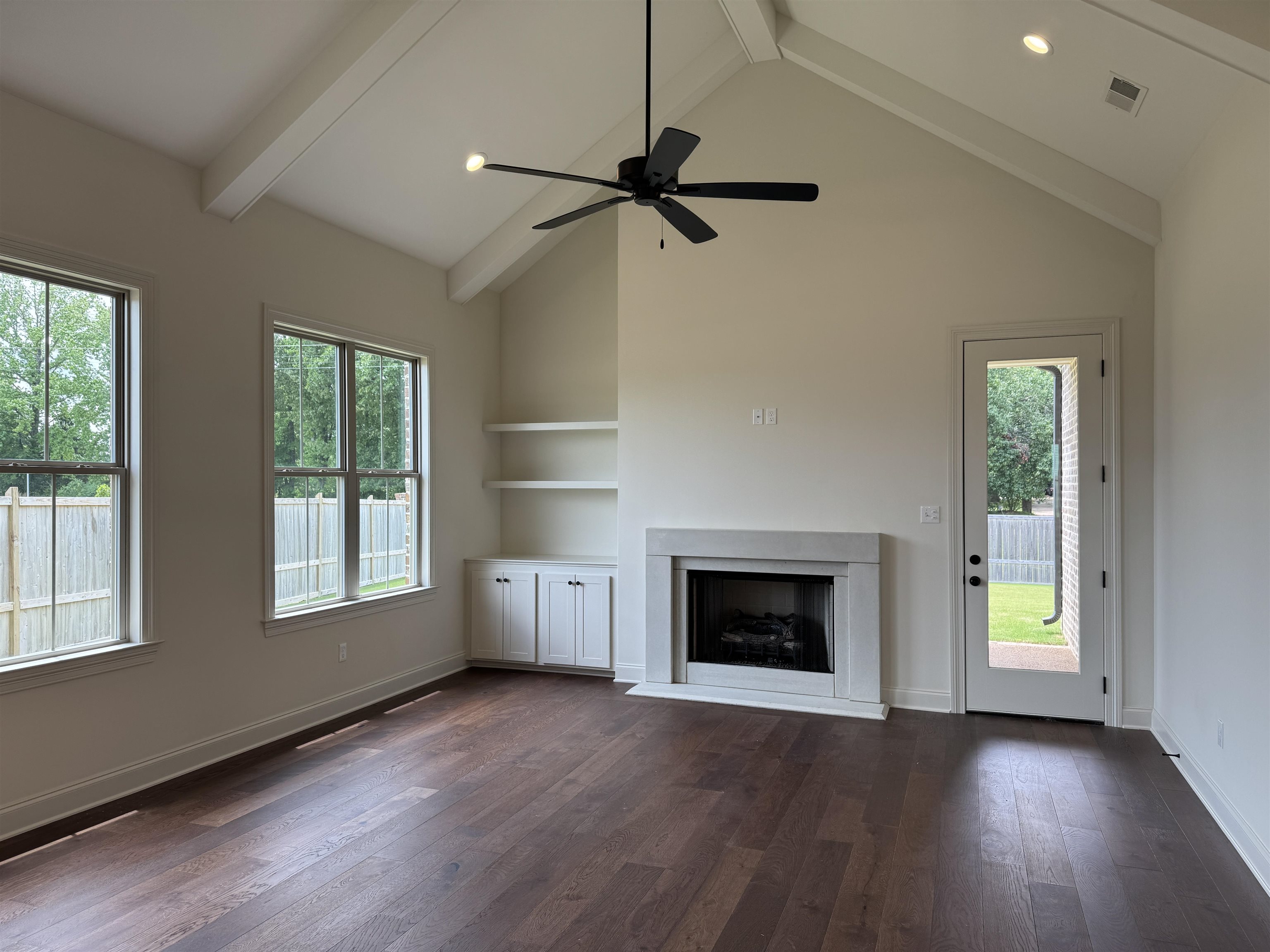 817 Bellflower Way Collierville, TN 38017 - Photo 3 of 24