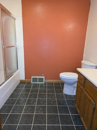 $99,900 | 219 Fairmont Avenue, Sherburn, MN 56171