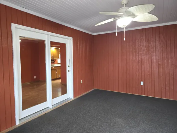 $99,900 | 219 Fairmont Avenue, Sherburn, MN 56171