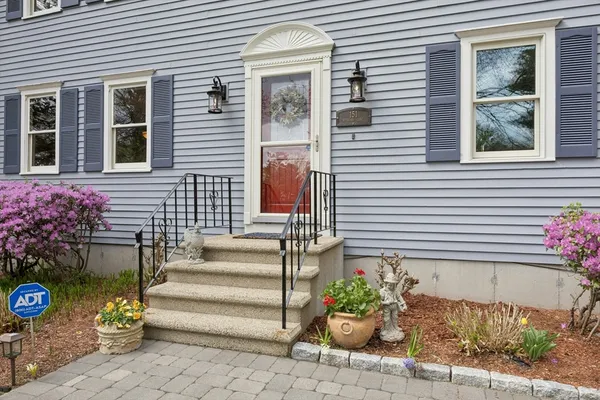 $724,900 | 151 Hickory Lane, Northbridge, MA 01588