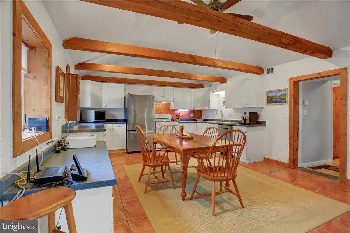 110 Woodview Road Biglerville, PA 17307 - Photo 5 of 55 Gallery Image 5