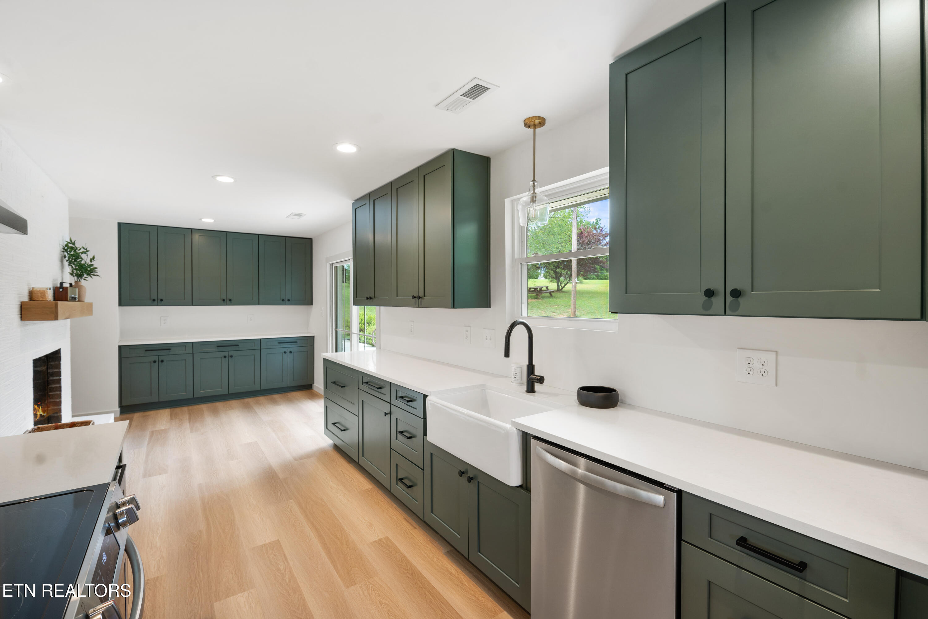 7918 Barker Road Corryton, TN 37721 - Photo 4 of 60 _DSC0598