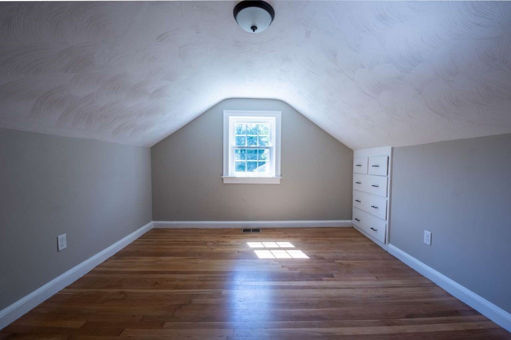 22 Spring Street Sudbury, MA 01776 - Photo 11 of 19 Gallery Image 11
