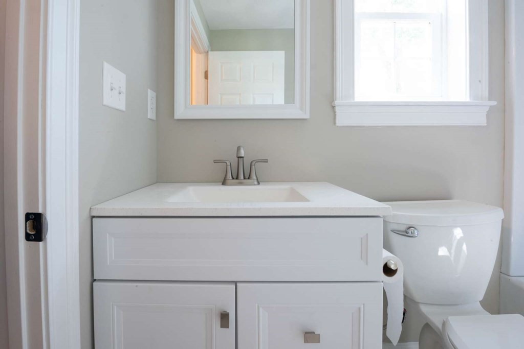 22 Spring Street Sudbury, MA 01776 - Photo 13 of 19 Gallery Image 13
