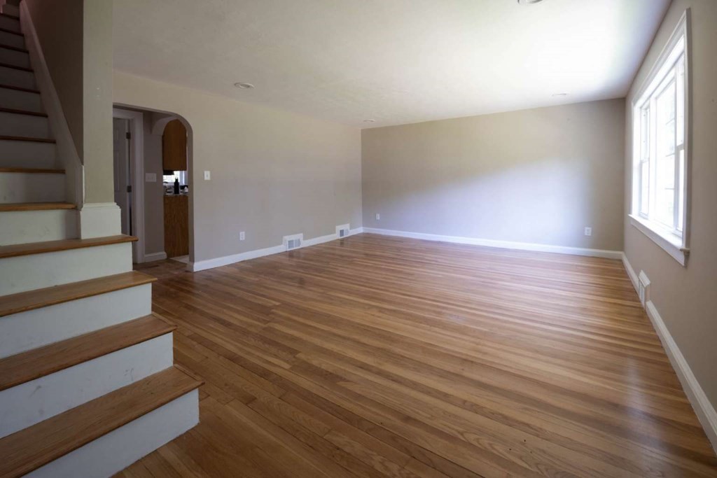 22 Spring Street Sudbury, MA 01776 - Photo 4 of 19 Gallery Image 4