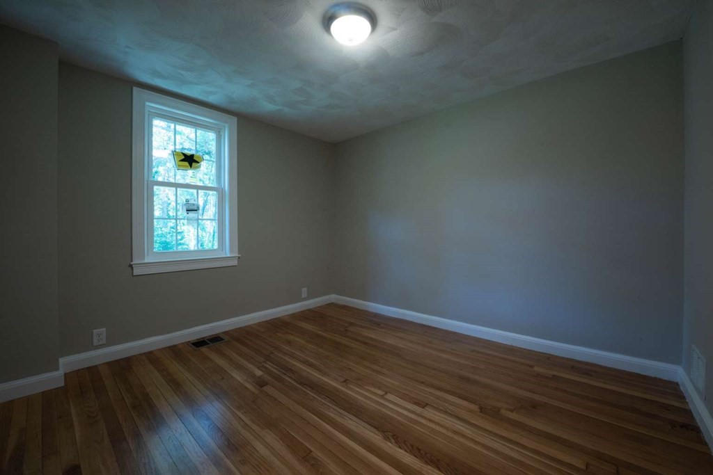 22 Spring Street Sudbury, MA 01776 - Photo 10 of 19 Gallery Image 10