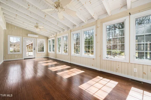 $650,000 | 746 Quail Hollow Drive, Elizabethton, TN 37643