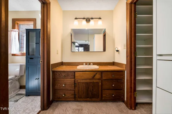 $650,000 | 746 Quail Hollow Drive, Elizabethton, TN 37643