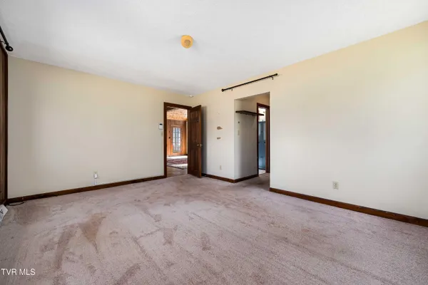 $650,000 | 746 Quail Hollow Drive, Elizabethton, TN 37643