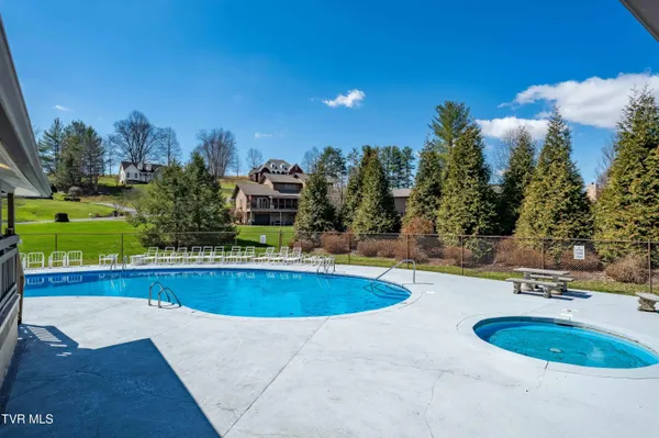 $650,000 | 746 Quail Hollow Drive, Elizabethton, TN 37643