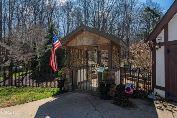 $650,000 | 746 Quail Hollow Drive, Elizabethton, TN 37643
