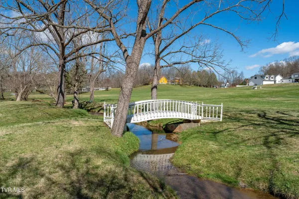 $650,000 | 746 Quail Hollow Drive, Elizabethton, TN 37643