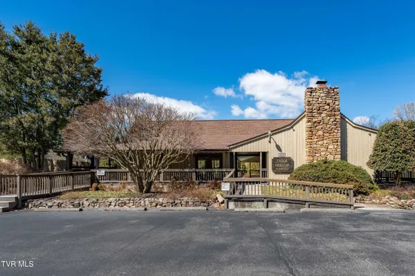 $650,000 | 746 Quail Hollow Drive, Elizabethton, TN 37643