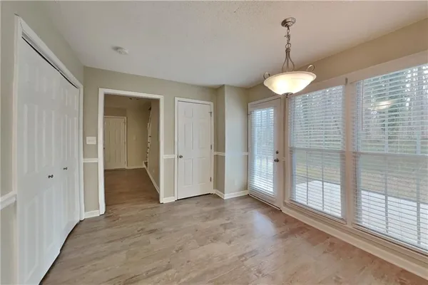 $2,000 | 4200 Irish Highland Drive, Powder Springs, GA 30127