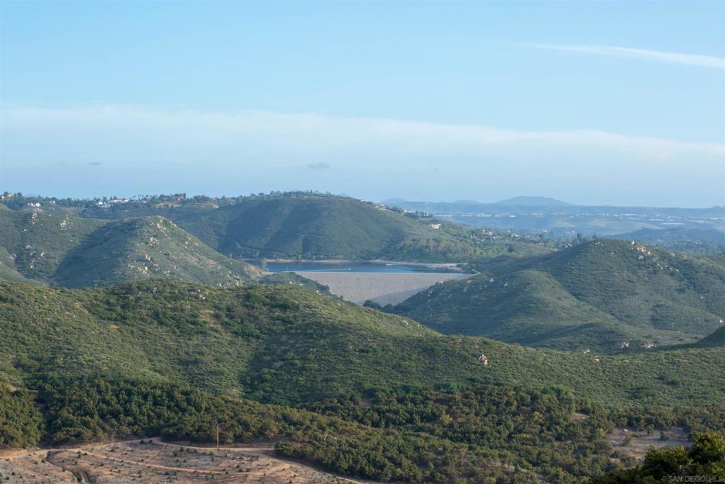 18035 Sunset Point Poway, CA 92064 - Photo 29 of 62 an aerial view of houses covered in trees