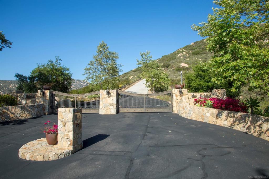18035 Sunset Point Poway, CA 92064 - Photo 52 of 62 a view of a outdoor space