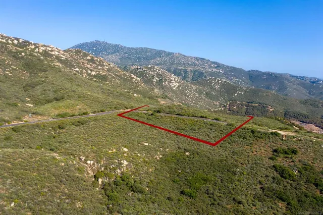 $875,000 | 18035 Sunset Point, Poway, CA 92064