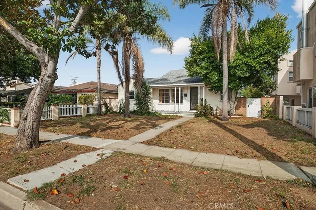 $950,000 | 2521 190th Street, Redondo Beach, CA 90278