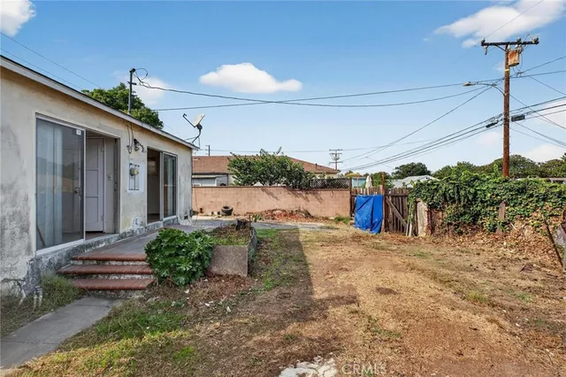 $950,000 | 2521 190th Street, Redondo Beach, CA 90278