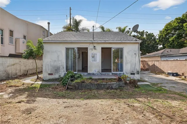 $950,000 | 2521 190th Street, Redondo Beach, CA 90278