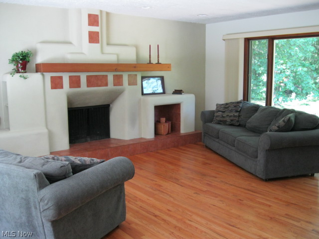 1568 Harmony Road Akron, OH 44333 - Photo 5 of 22