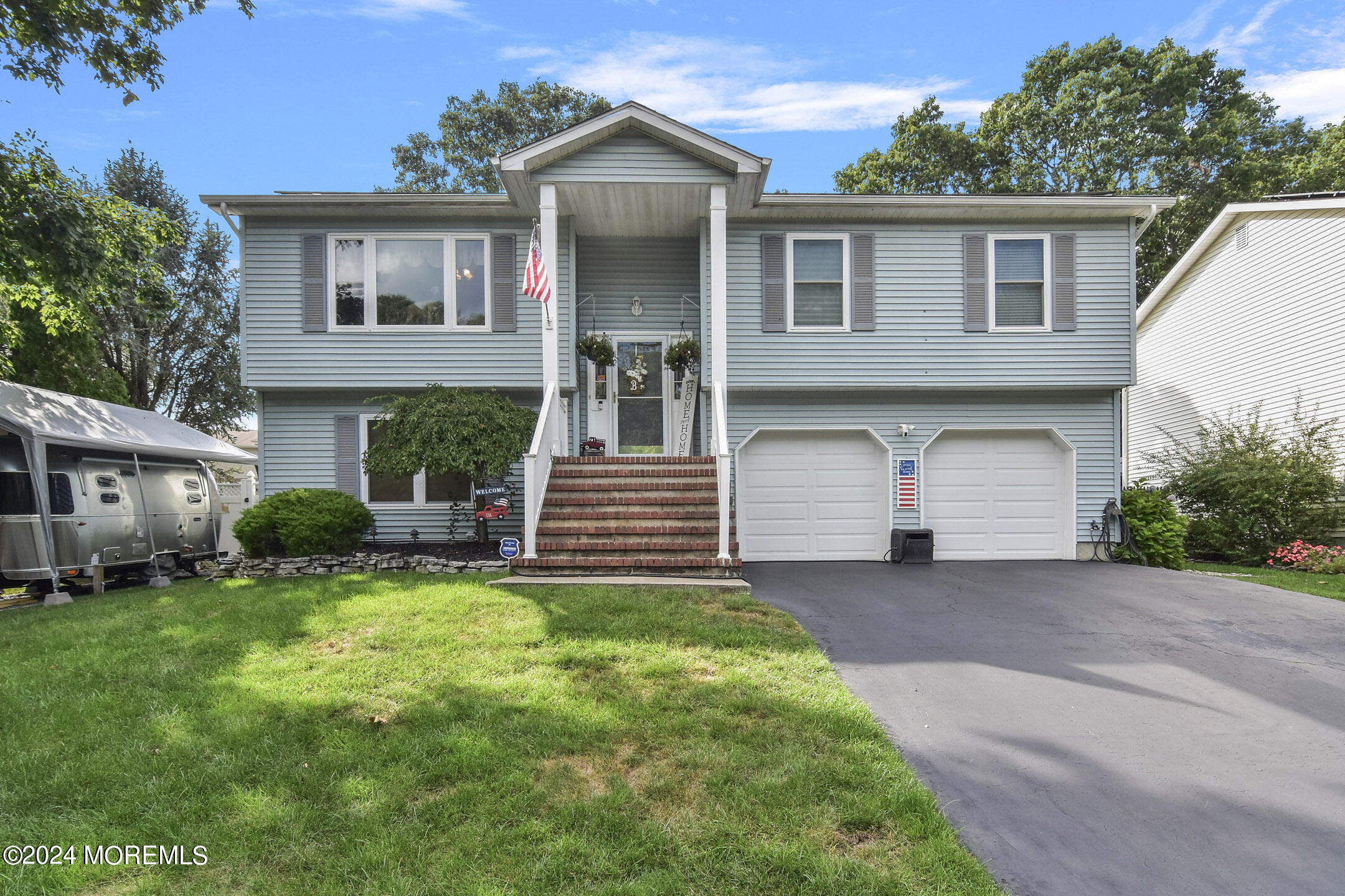 122 Moses Milch Drive Howell, NJ 07731 - Photo 1 of 45 front