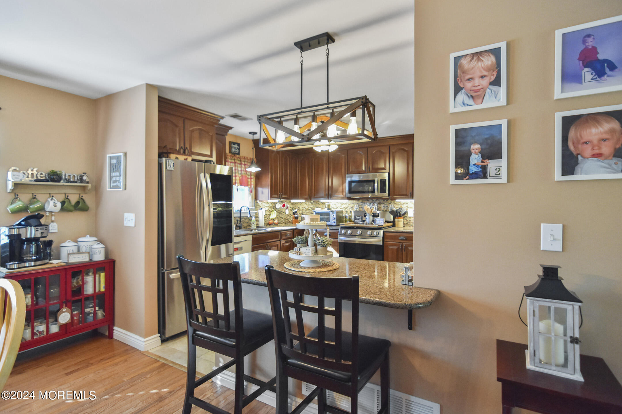 122 Moses Milch Drive Howell, NJ 07731 - Photo 12 of 45 7dde2993-4a7a-49f5-b12d-eed5c6461637-1_a