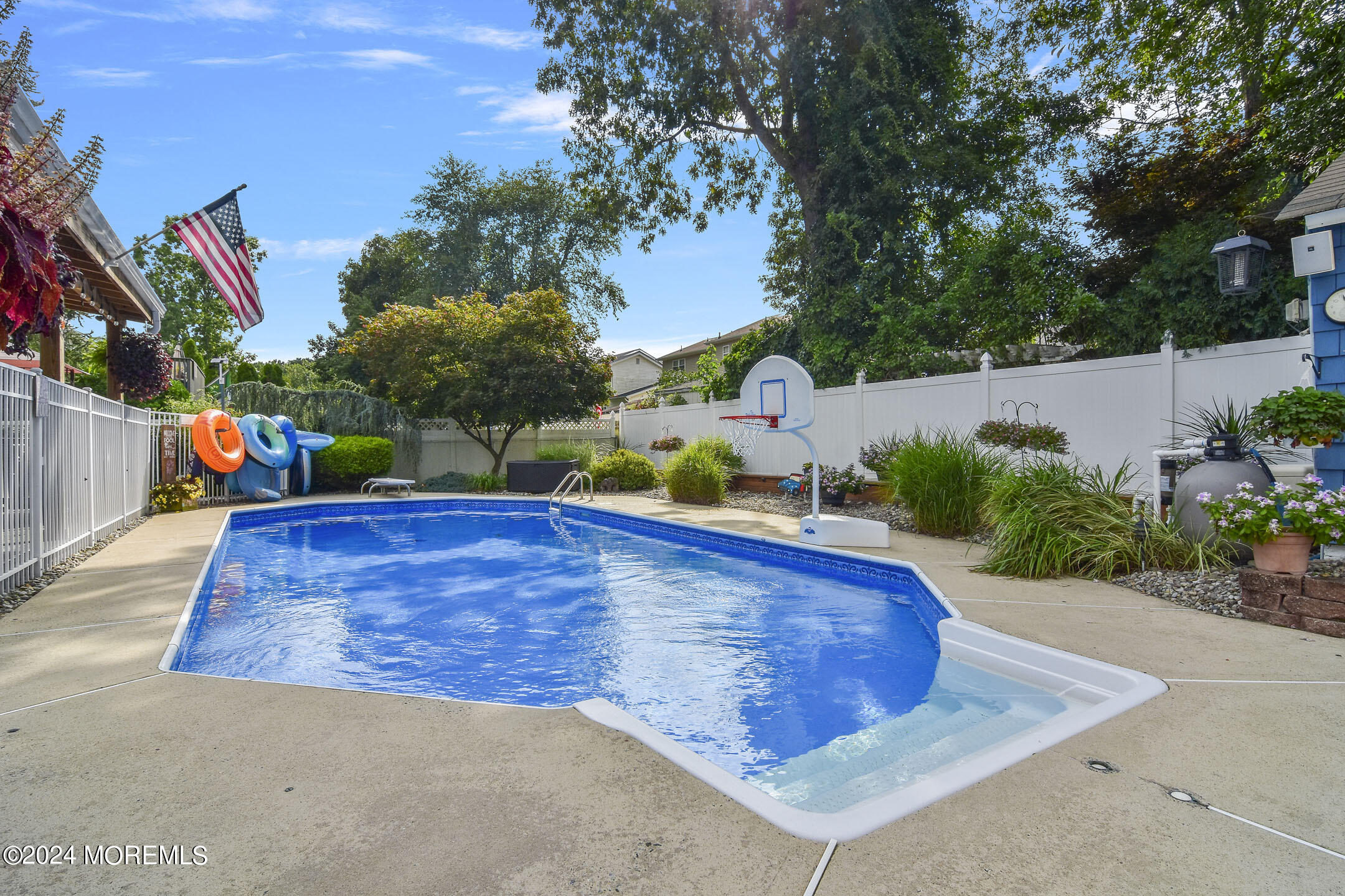 122 Moses Milch Drive Howell, NJ 07731 - Photo 39 of 45 7dde2993-4a7a-49f5-b12d-eed5c6461637-1_a