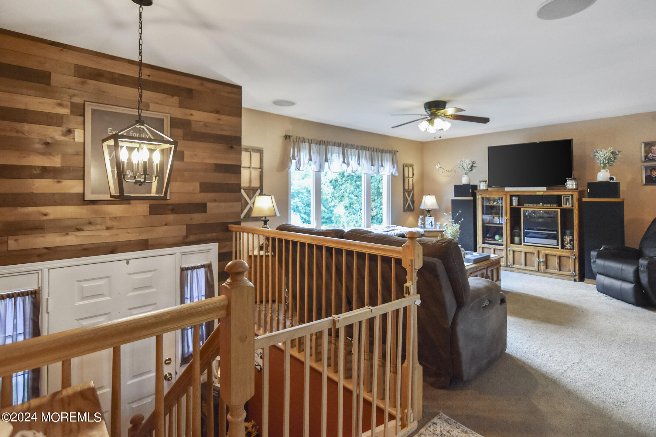 122 Moses Milch Drive Howell, NJ 07731 - Photo 5 of 45 7dde2993-4a7a-49f5-b12d-eed5c6461637-1_a