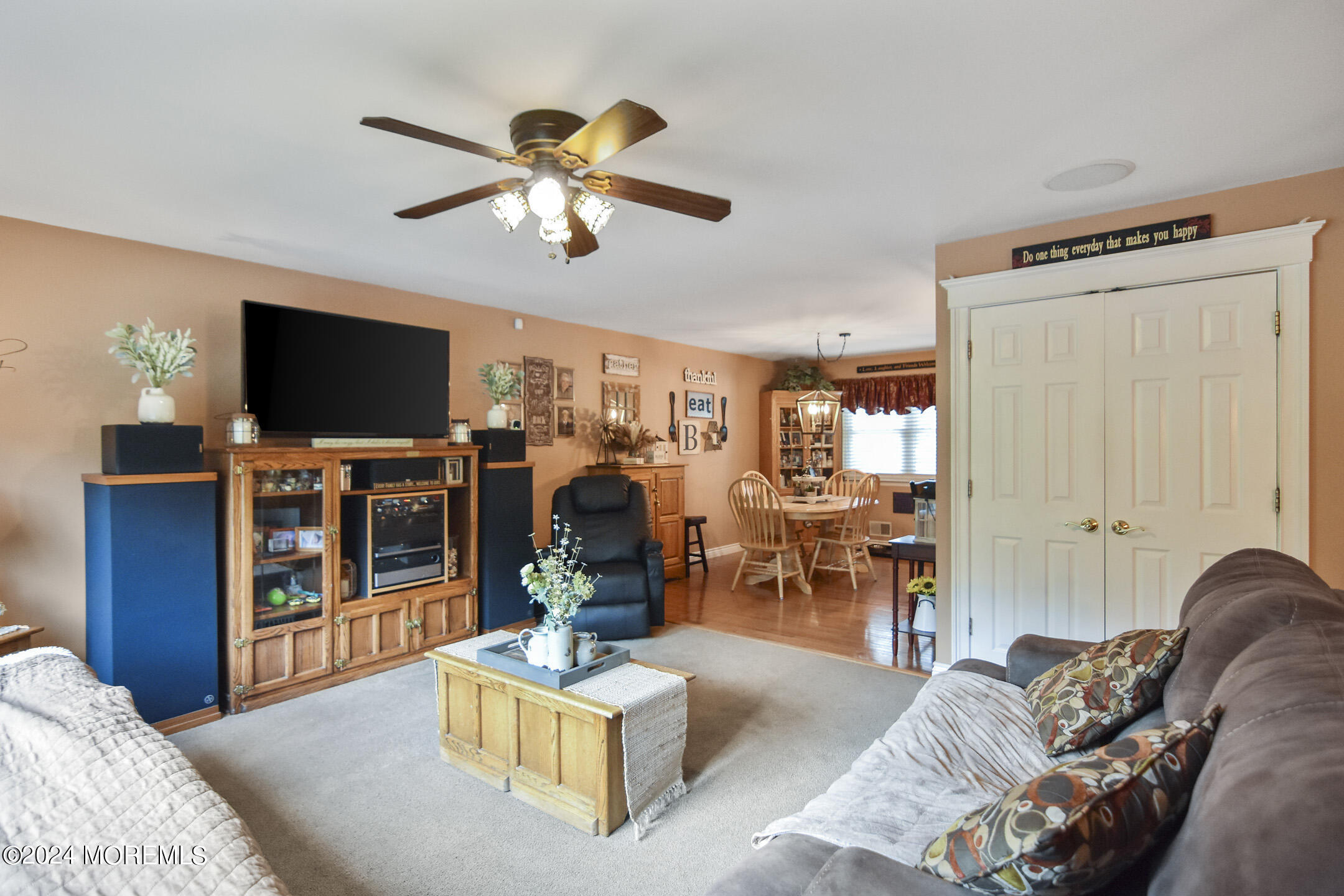 122 Moses Milch Drive Howell, NJ 07731 - Photo 8 of 45 7dde2993-4a7a-49f5-b12d-eed5c6461637-1_a