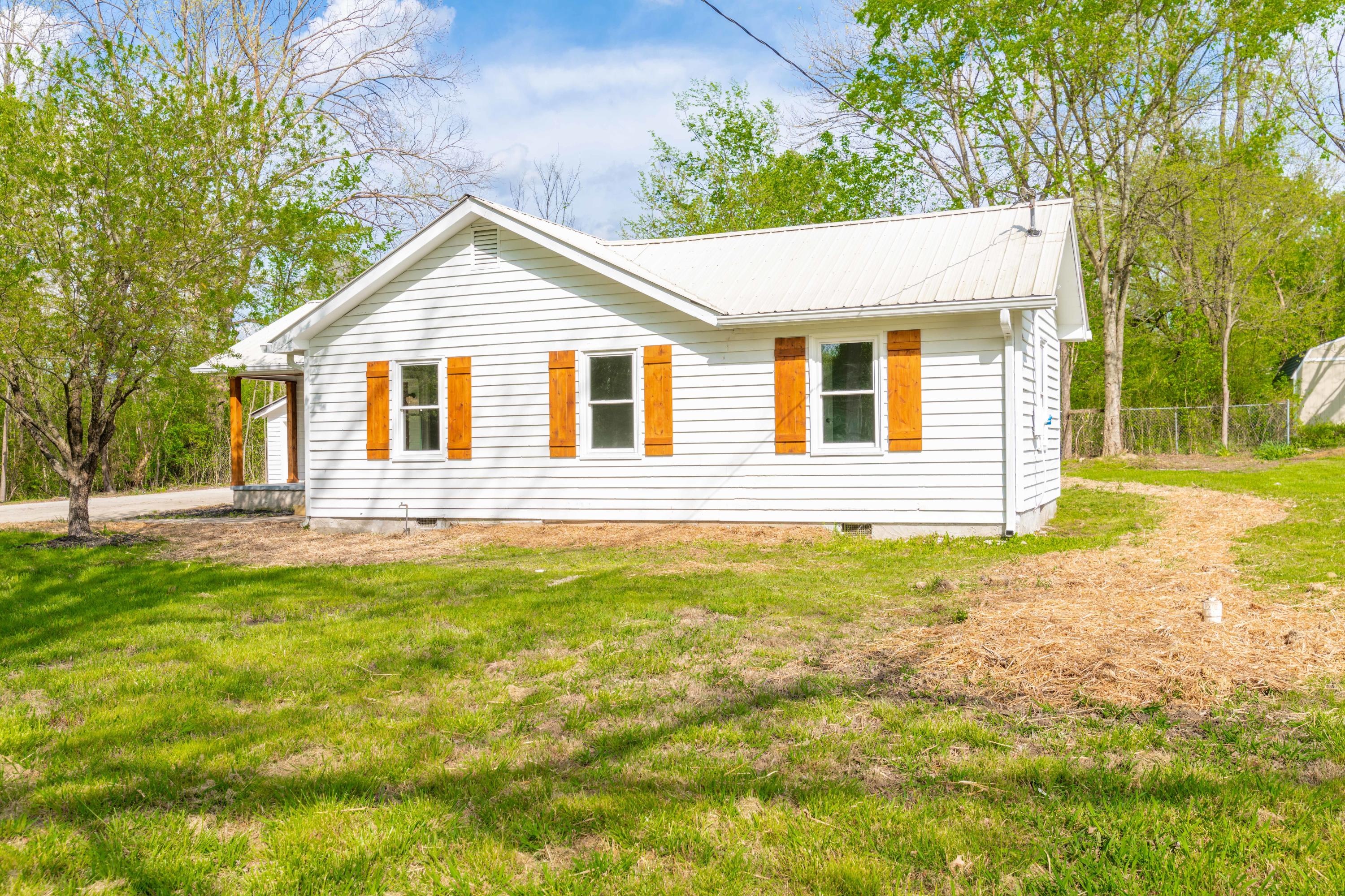 240 Wilder Road Chickamauga, GA 30707 - Photo 6 of 34 D85_2126