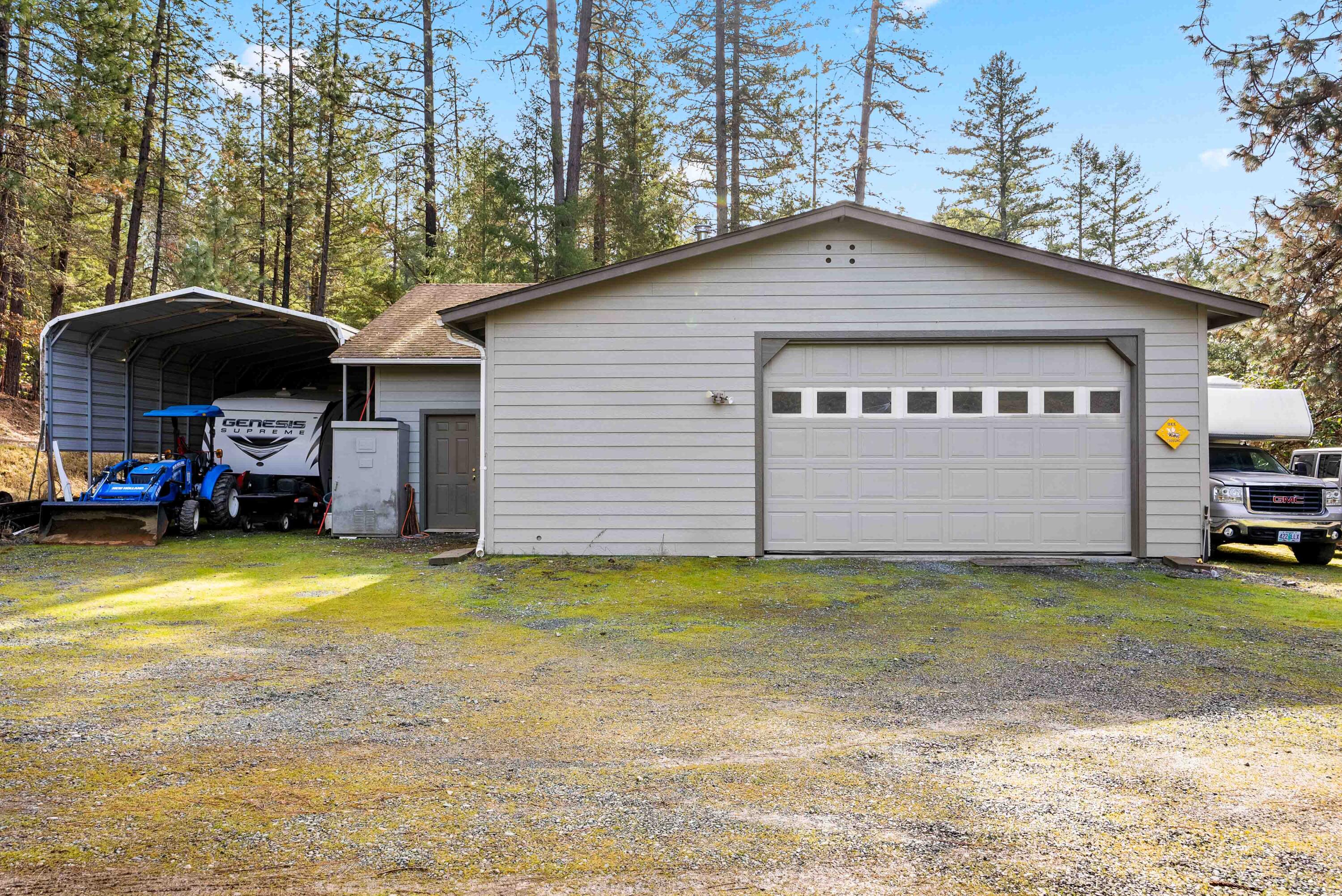 1280 Crow Road Merlin, OR 97532 - Photo 26 of 44 1 (16 of 43)