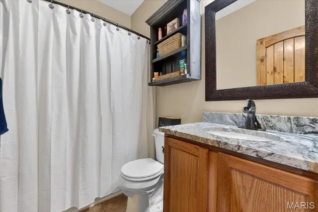 $379,000 | 1985 Heritage Farms Drive, Pacific, MO 63069