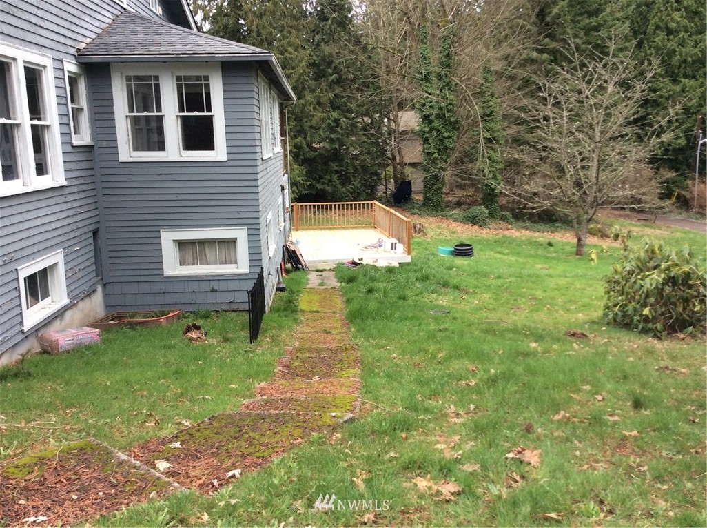 23819 Meridian Avenue South Bothell, WA 98021 - Photo 15 of 25
