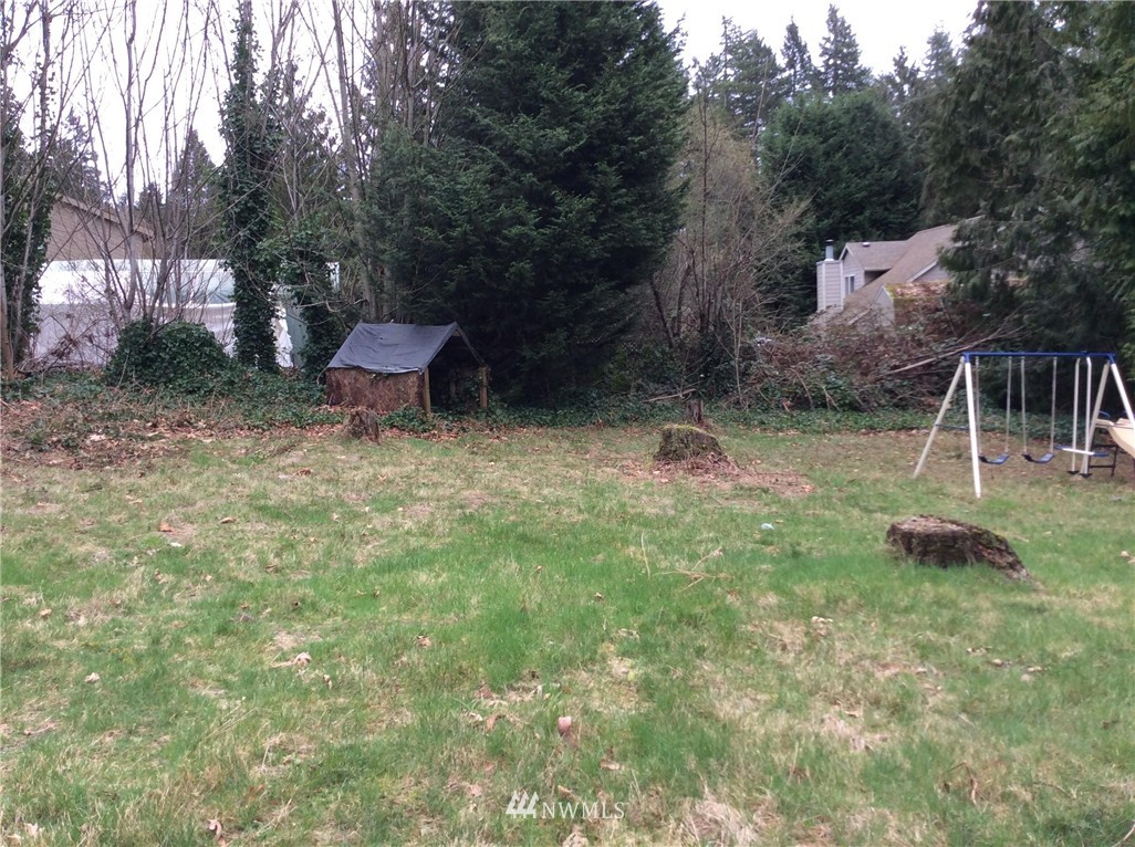 23819 Meridian Avenue South Bothell, WA 98021 - Photo 17 of 25